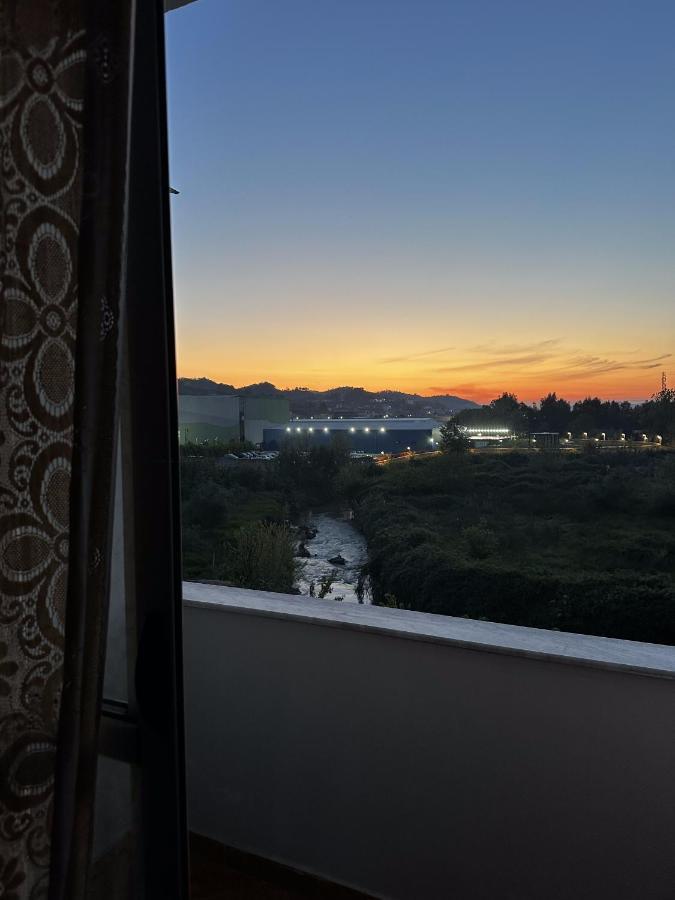 Sunny Riverside Tirana'S Oasis - Breakfast & Dinner Extérieur photo