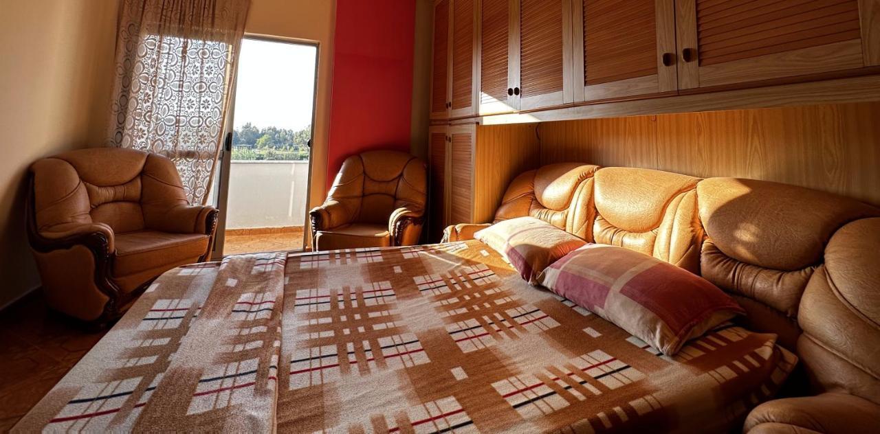 Sunny Riverside Tirana'S Oasis - Breakfast & Dinner Extérieur photo
