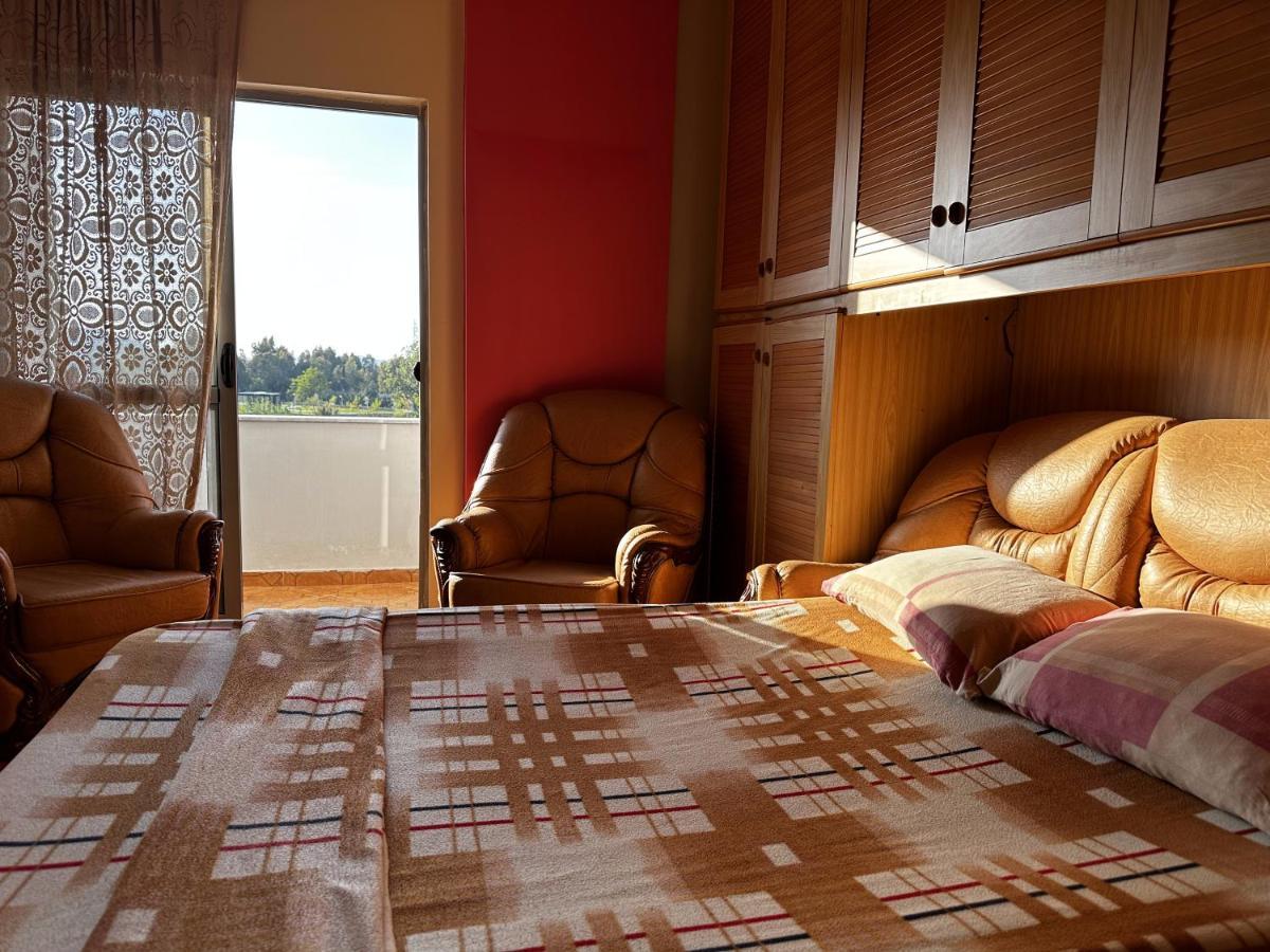 Sunny Riverside Tirana'S Oasis - Breakfast & Dinner Extérieur photo